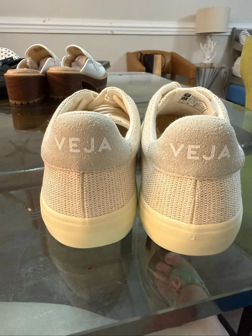 Veja Wata Natural Canvas Low Top Sneaker sz 9 Mens 7 NWOT